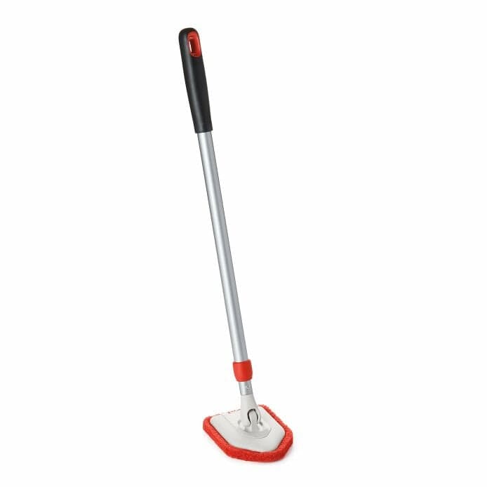 OXO Extendable Tub and Tile Scrubber